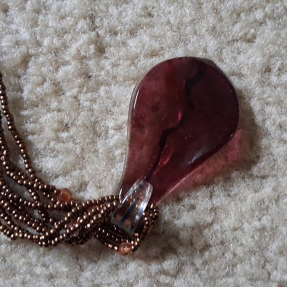 Elegant Multicolor Glass Pendant Necklace - Picture 4 of 6